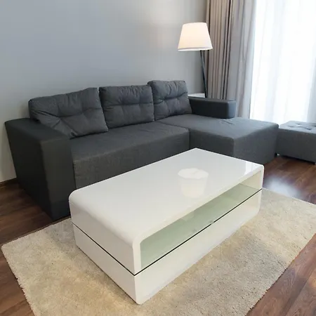 Izery, Sun & Snow Apartman *